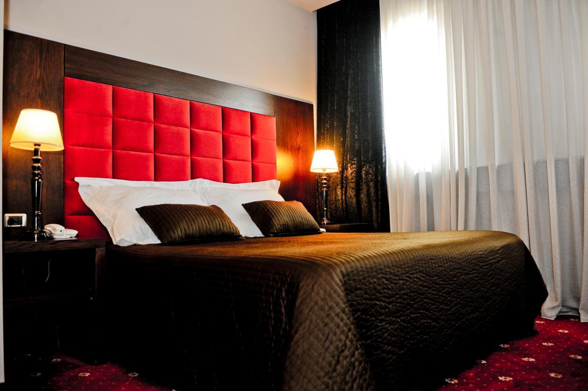 Hotel Doro Tirana