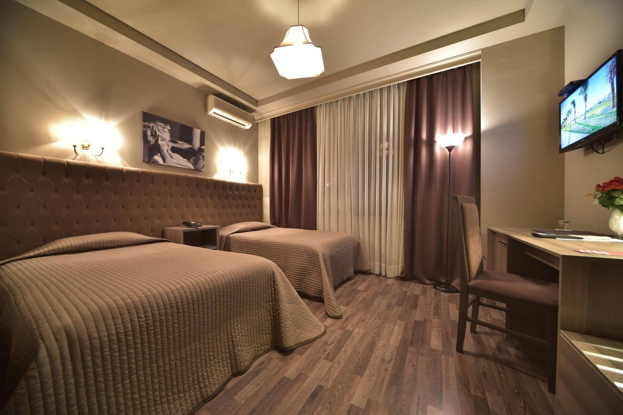 Doro 4* Tirana
