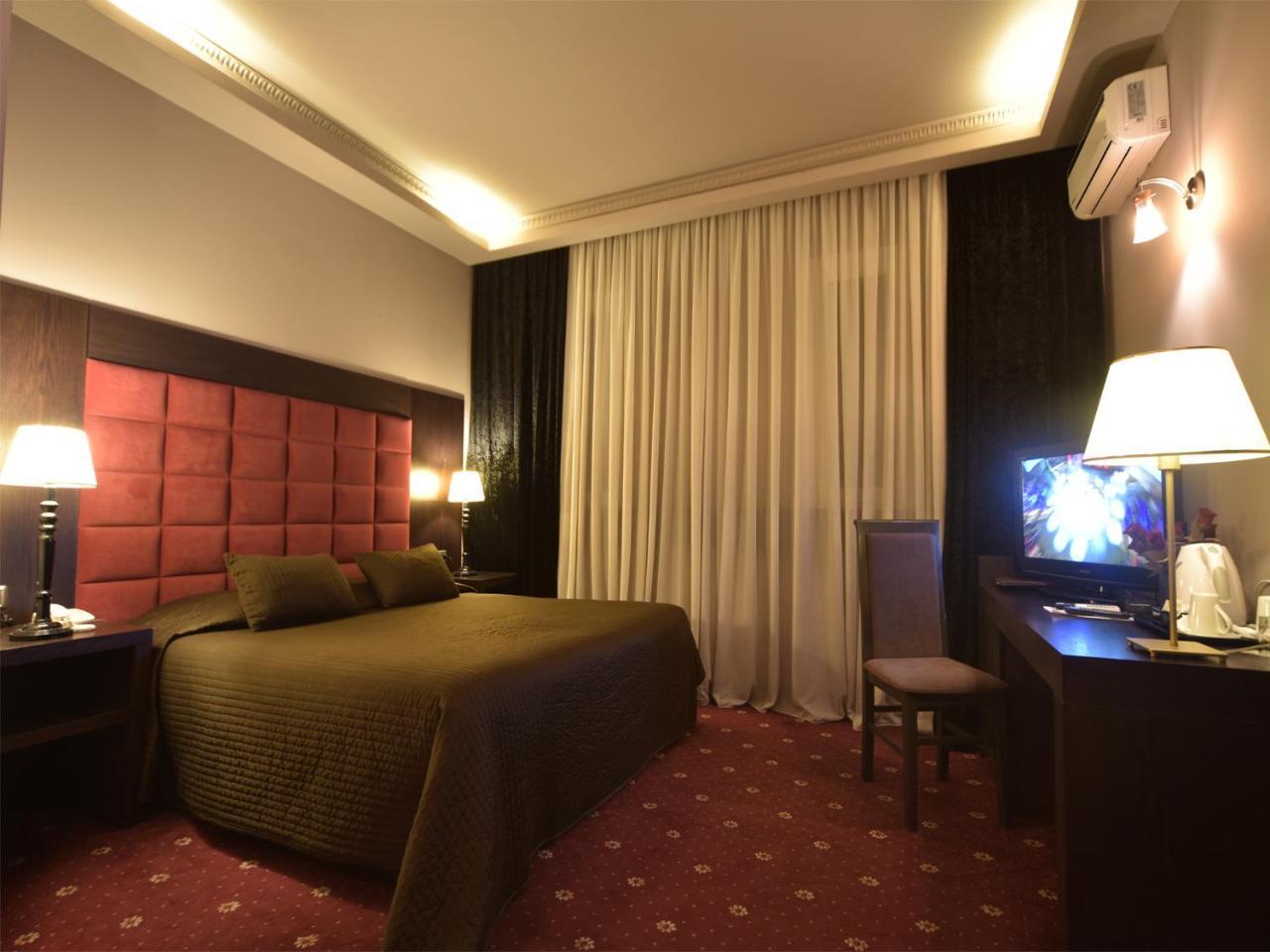 Hotel Doro Tirana